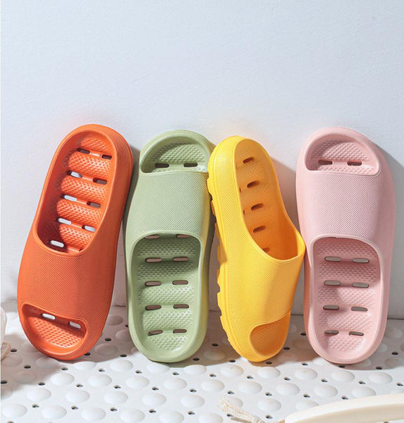 Women Indoor Slippers Thick Sole Cut-out Summer Shoes Woman Men Bathroom Slides Soft  Home Platform Slipper