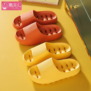 Women Indoor Slippers Thick Sole Cut-out Summer Shoes Woman Men Bathroom Slides Soft  Home Platform Slipper